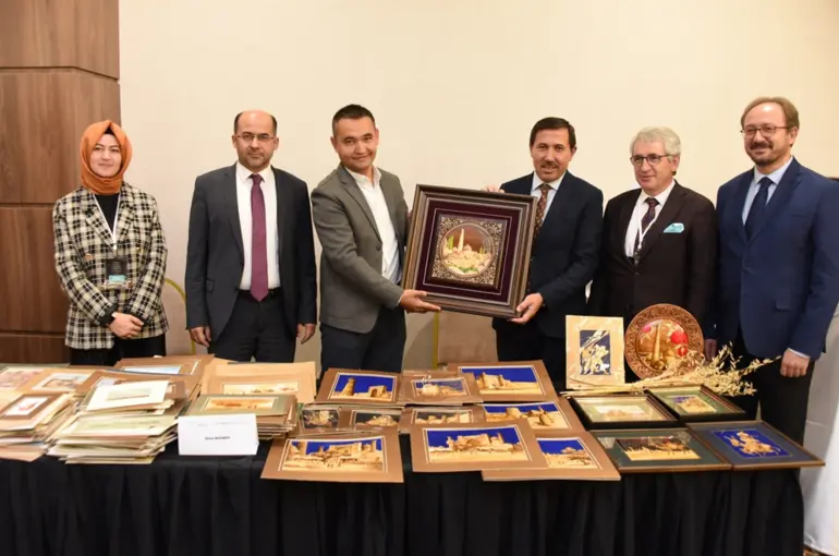 2. Uluslararası Geleneğimiz, Geleceğimiz Ve Ustalarımız Sempozyumu, Çalıştayı Ve Sergisi” Gerçekleştirildi