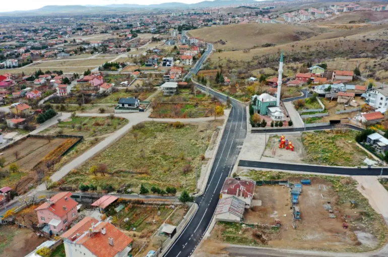 3.5 Km’lik Beybes Caddesi Baştan Sona Yenilendi