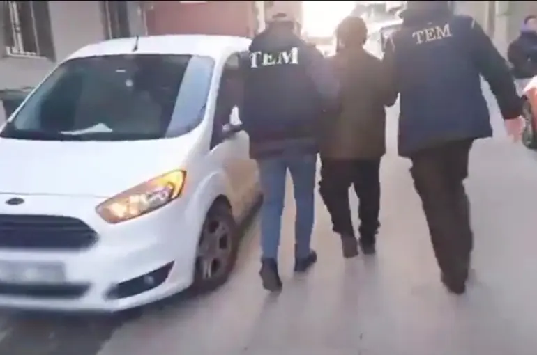 39 İlde FETÖ’ye Ağır Darbe: “KISKAÇ-39” Operasyonlarında 103 Şüpheli Yakalandı!