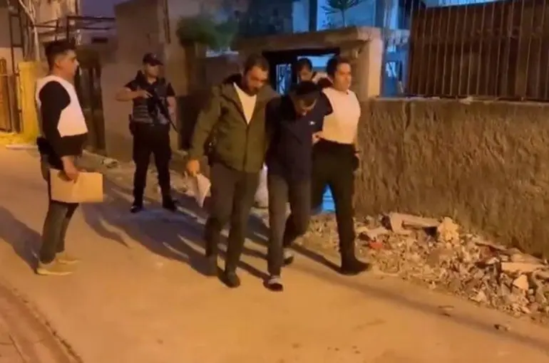 6 ilde operasyon! Bayğaralar suç örgütü çökertildi