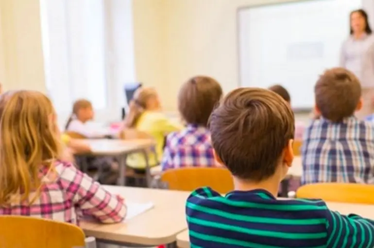 71 ilde öğrenciler ders başı yaptı