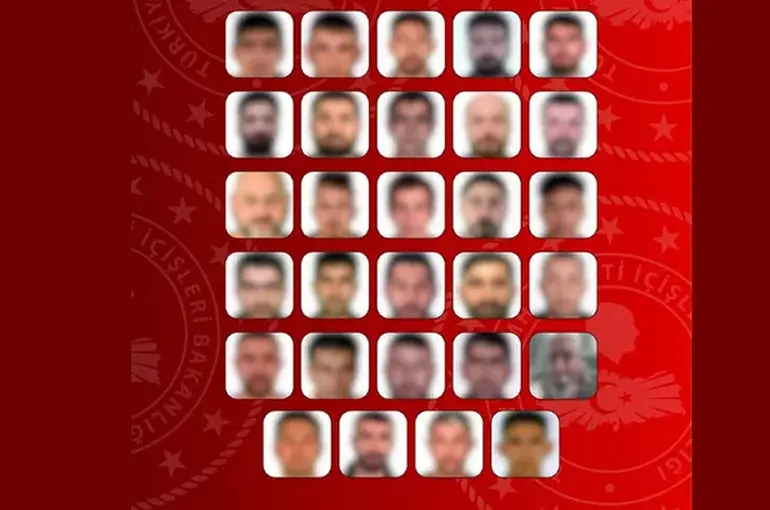 8 Ülkede Büyük Operasyon: 76 Aranan Şahıs Türkiye’ye Getirildi