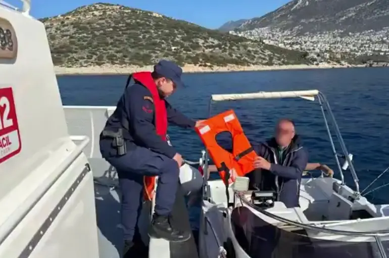 81 İlde Göçmen Kaçakçılarına Büyük Darbe: 19 Organizatör Yakalandı