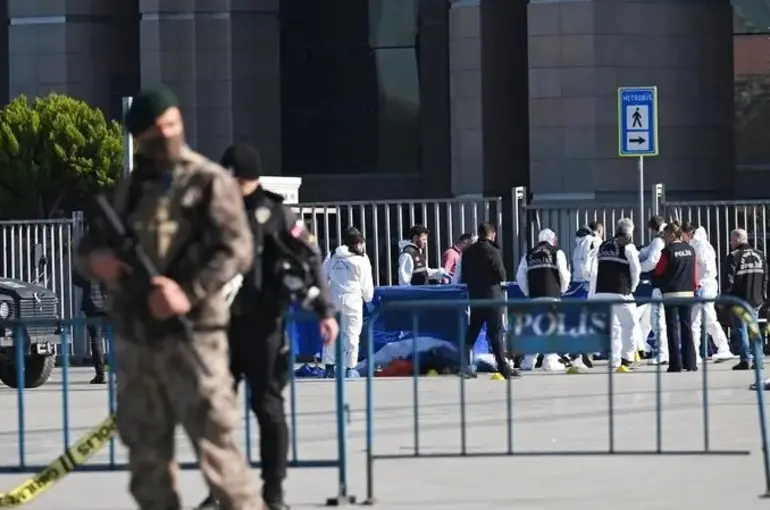Adliyeye saldıran teröristlerin Hedefi belli oldu! Yargı mensuplarını Alıkoyup canlı yayın yapacaktı!