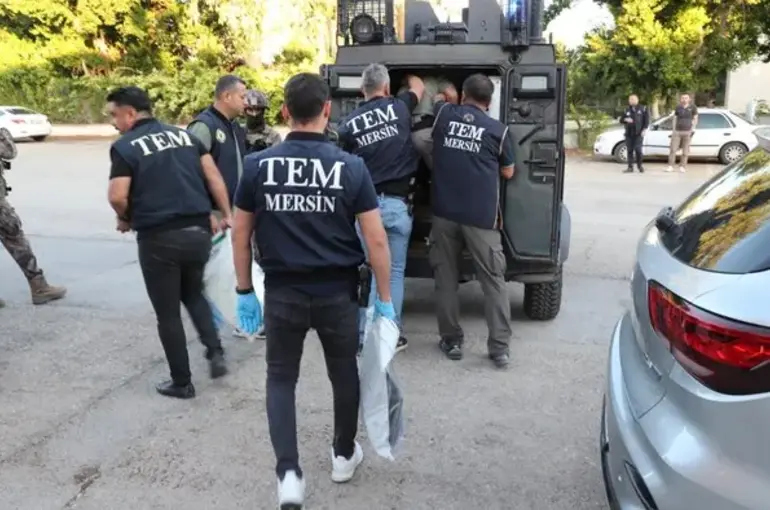 Ankara merkezli 4 ilde FETÖ operasyonu! 13 kişi tutuklandı!