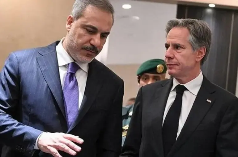 Bakan Hakan Fidan, Antony Blinken ile görüştü!