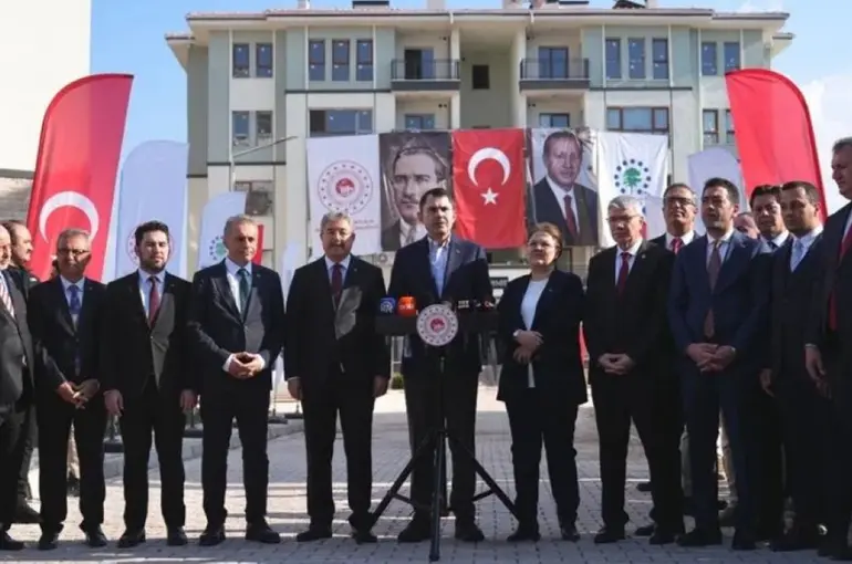 Bakan Kurum: Kentsel Dönüşüm Millî Güvenlik Meselesidir!