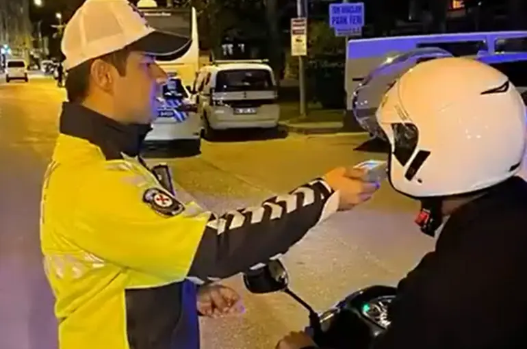 Bakan Yerlikaya Motosiklet Kazalarına Dikkat Çekti! 