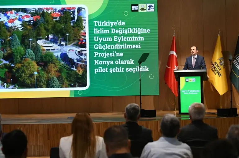 Başkan Altay Başta Çiftçiler Olmak Üzere Tüm Konyalıları Su Tasarrufuna Davet Etti!