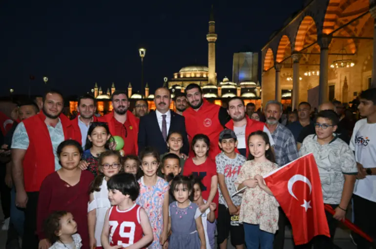 Başkan Altay: “Bu Toprakların Esarete Mahkum Edilemeyeceğini Bütün Cihana 15 Temmuz’da Yeniden İspat Ettik”