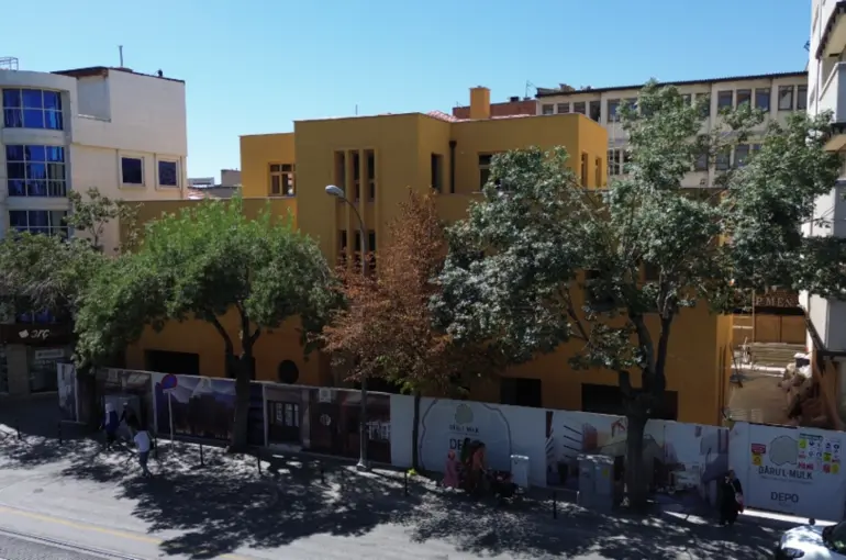 Başkan Altay: “Eski Tekel Binası Restorasyonu Şehrimize Değer Katacak”