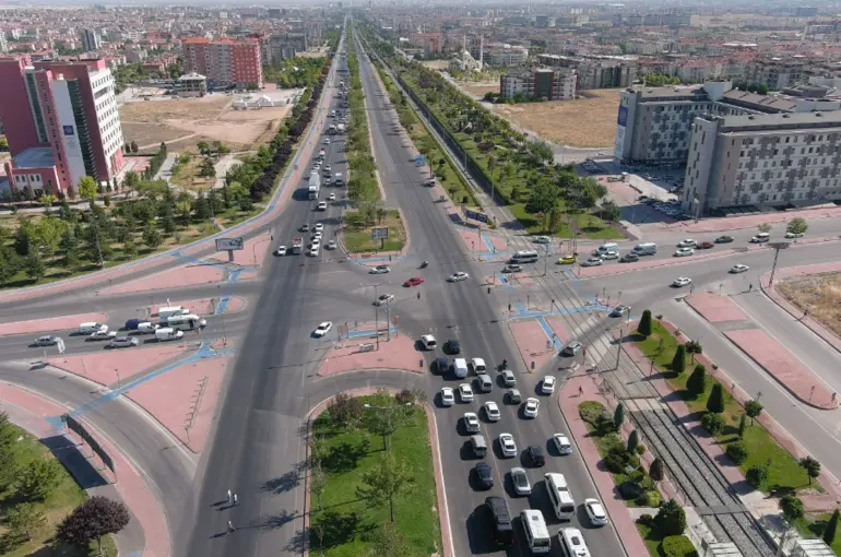 Başkan Altay: “Fırat Caddesi Köprülü Kavşağı Yapım Çalışmalarına Başlıyoruz”