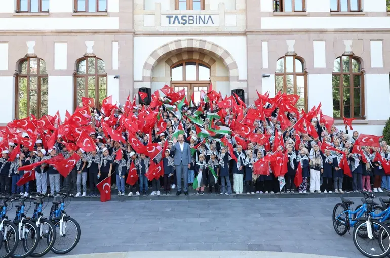 Başkan Altay Hafızlık İmam Hatip Okullarını Kazanan Bilgehane Öğrencileriyle Buluştu