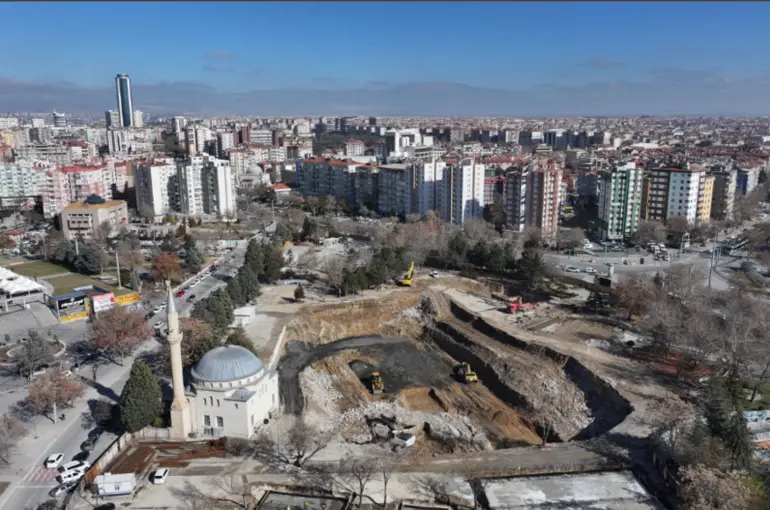 Başkan Altay: “Her Yaştan Hemşehrimiz İçin Örnek Bir Kütüphane Yapıyoruz”