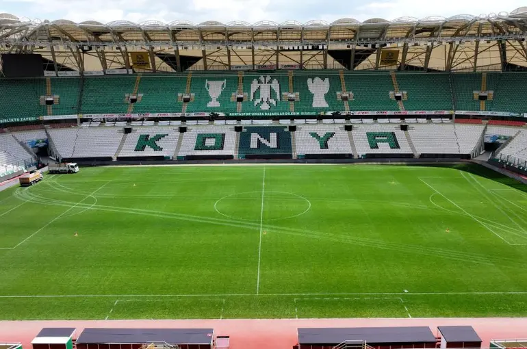 Başkan Altay: Konya Büyükşehir Stadyumu Yeni Sezona En İyi Zeminde Hazırlanıyor