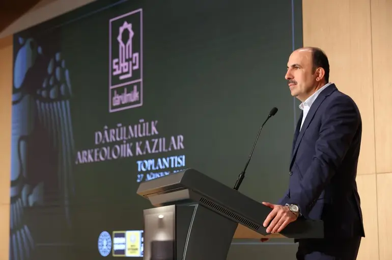 Başkan Altay ''Konya Darülmülk Arkeolojik Kazıları Toplantısı”nda Konuştu!