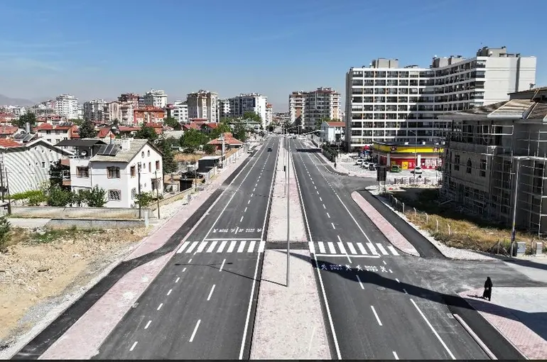 Başkan Altay: “Küçük Aymanas Caddesi Şehrimize Hayırlı Olsun”