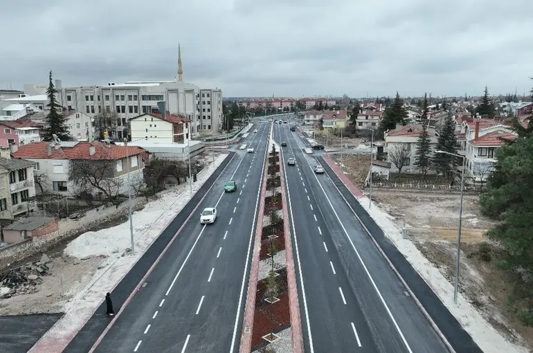 Başkan Altay: “Necmettin Erbakan Caddesi’nin Bir Etabı Daha Hizmet Vermeye Başladı”