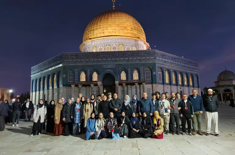 Başkan Altay Söz Verdi, Öğrenciler Kudüs’ü Ziyaret Etti