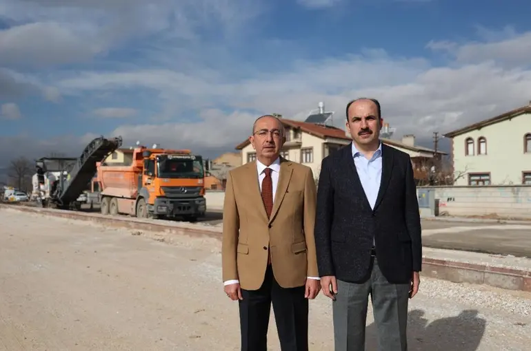 Başkan Altay ve Başkan Kavuş Necmettin Erbakan Caddesi’ni İnceledi
