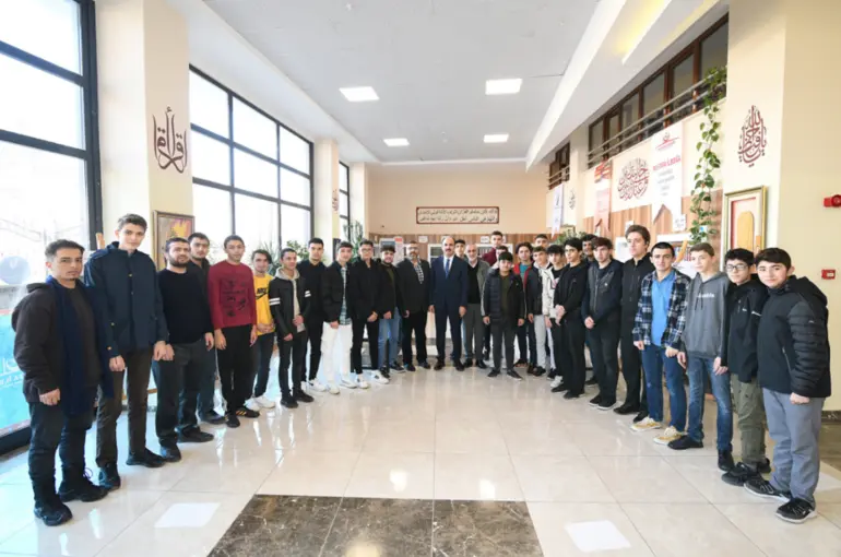 Başkan Altay: “Yarınlarımızı İnşa Edecek Gençlerimize Güveniyorum”