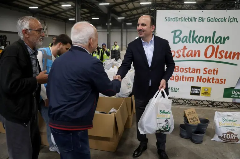 Başkan Altay’dan “Balkonlar Bostan Olsun” Projesine Yoğun İlgiye Teşekkür