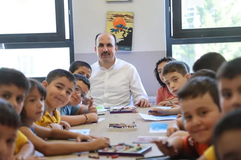 Başkan Altay’dan Öğrencilere Eğitim ve Kur’an Mesajı