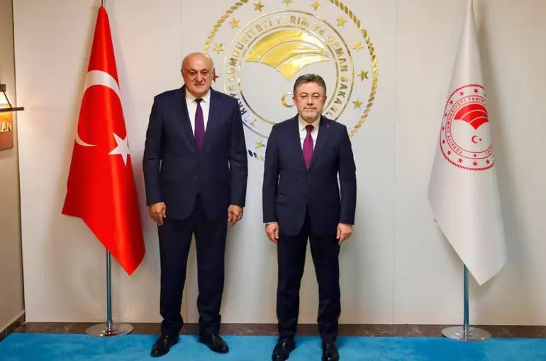 Başkan Erkoyuncu’dan Bakan Yumaklı’ya Ziyaret: Tarımın Geleceği Masaya Yatırıldı
