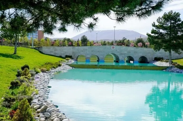 Başkan Kavuş: Meram’ı mazisinden daha yeşil günlere hazırlıyoruz