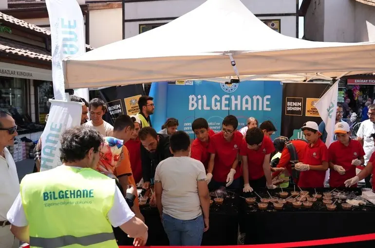 Bilgehaneler Toplumsal ve Ahlaki Duyarlılığı Yüksek Nesil İçin Çalışıyor