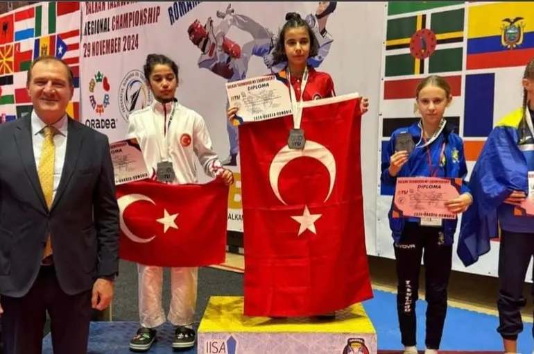Büyükşehir Belediyesporlu Fatma Azra Balkan Şampiyonu Oldu!