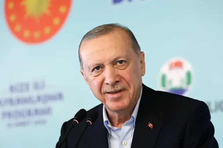 Cumhurbaşkanı Erdoğan: “İslam Dünyası Zorlu Bir Süreçten Geçiyor”