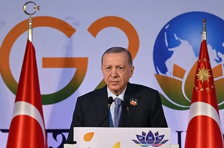 Cumhurbaşkanı Erdoğan: Kur'an-ı Kerim yakılması açık bir provokasyondur Sözde demokrat ülkeler 3 maymunu oynamaktadır