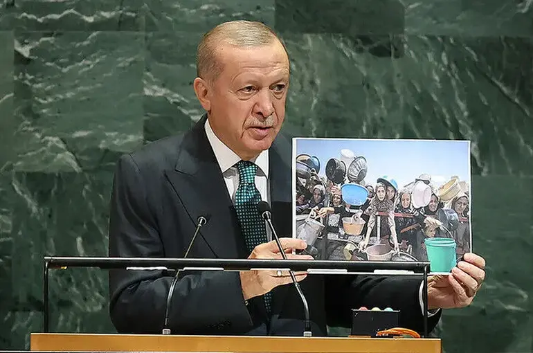 Cumhurbaşkanı Erdoğan’dan BM’de Dengeleri Değiştirecek Çağrı! “Dünya beşten büyüktür”