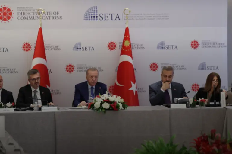 Cumhurbaşkanı Erdoğan’dan Hürmüz Boğazı ve Suriye Mesajı: “İstikrar Eksenini Tesis Etmeyi Amaçlıyoruz”