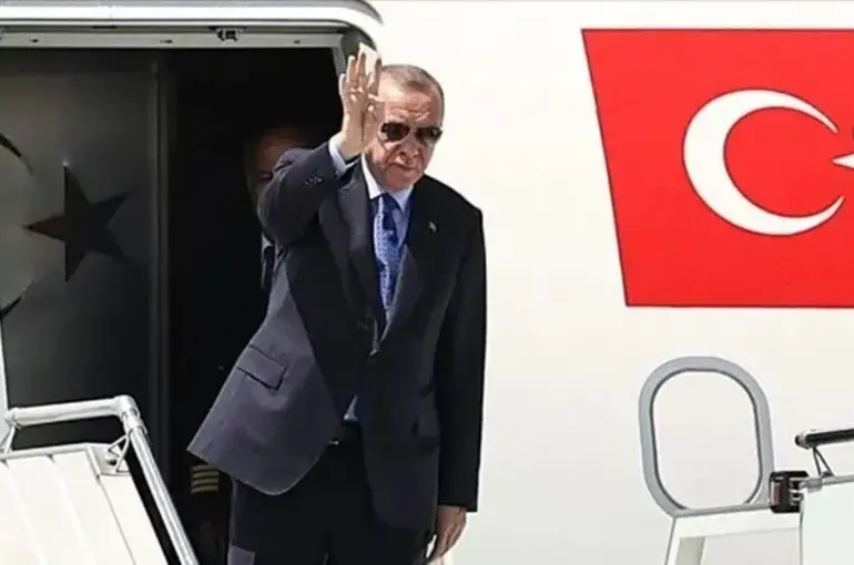 Cumhurbaşkanı Erdoğan'dan Katar'a Taziye Ziyareti