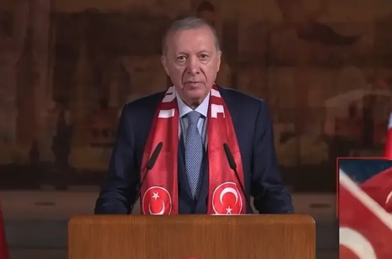 Cumhurbaşkanı Erdoğan’dan Millilere Moral Mesajı: “Yeni Bir Destan Yazmanın Tam Zamanı”