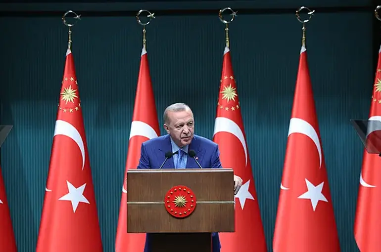Cumhurbaşkanı Erdoğan’ın Yoğun Mesaisi: Emekli Maaşları, Fahiş Fiyatlar ve Nafaka Gündemde