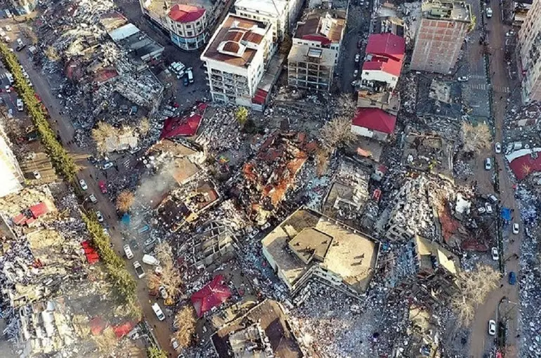 Depremde Toplanma Noktası! Halen hazır Değiliz!