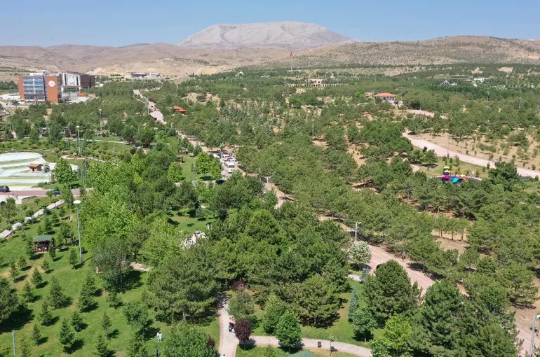 Dutlu Millet Bahçesi’nde Ateşli Piknik Yasaklandı