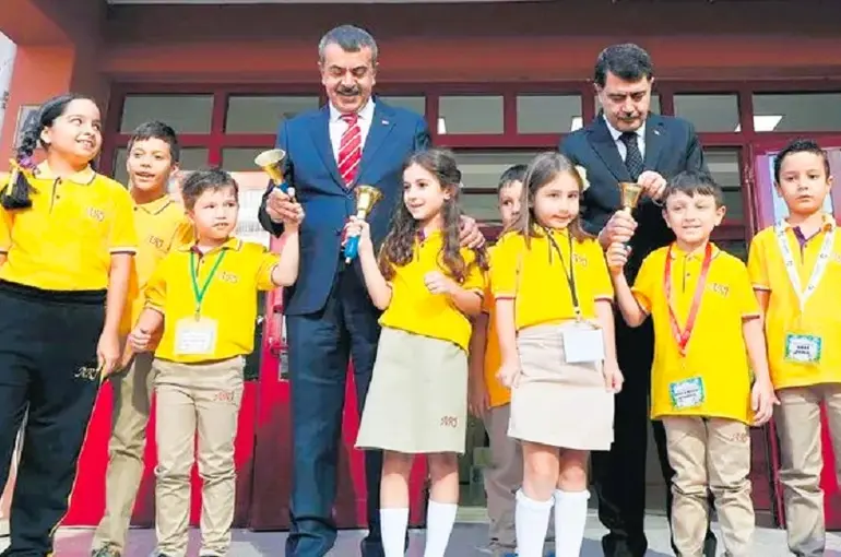 Eğitimde Her Öğrenciye Bir Ağaç Dönemi Başlıyor!