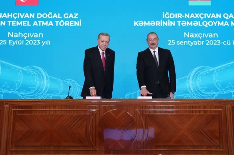Erdoğan ve Aliyev'den ortak açıklama: Iğdır-Nahçıvan hattı enerji güvenliğine katkı sağlayacak