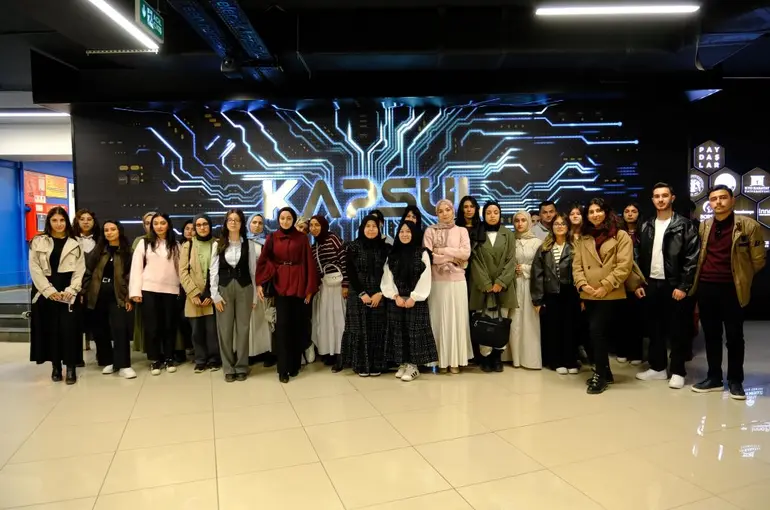 Gençlik Meclisi Üniversiteli Gençleri Bir Araya Getiriyor!