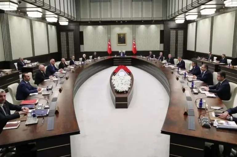 Gözler Yarın ki Kabine ’de! Kurban Bayramı Tatili 9 Gün Olacak Mı?