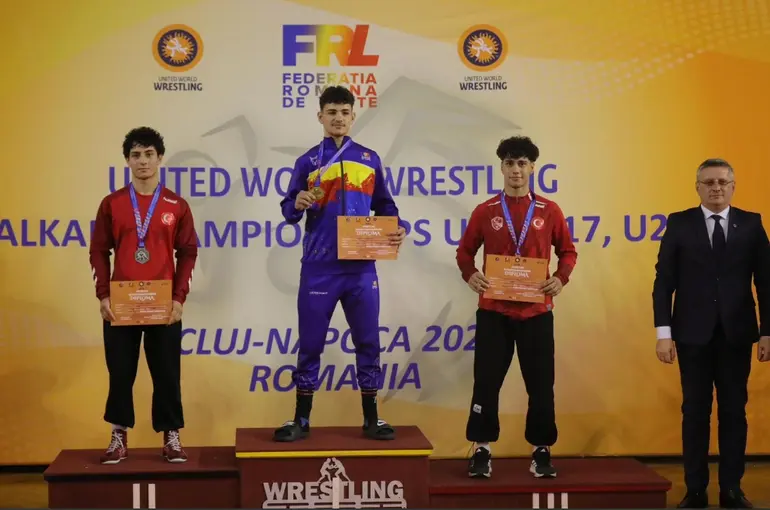 Güreşte Konya'ya Çifte Madalya Sevinci