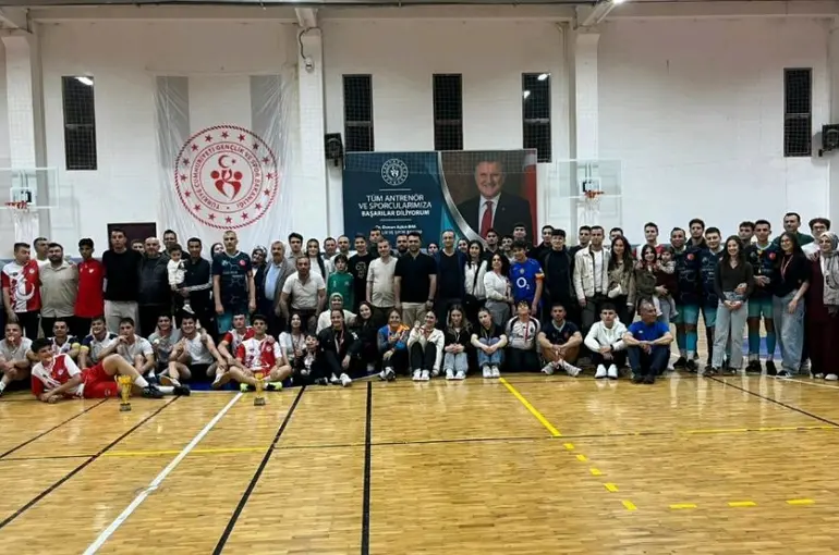 Hakem Camiası Konya’da Aynı Sahada Buluştu