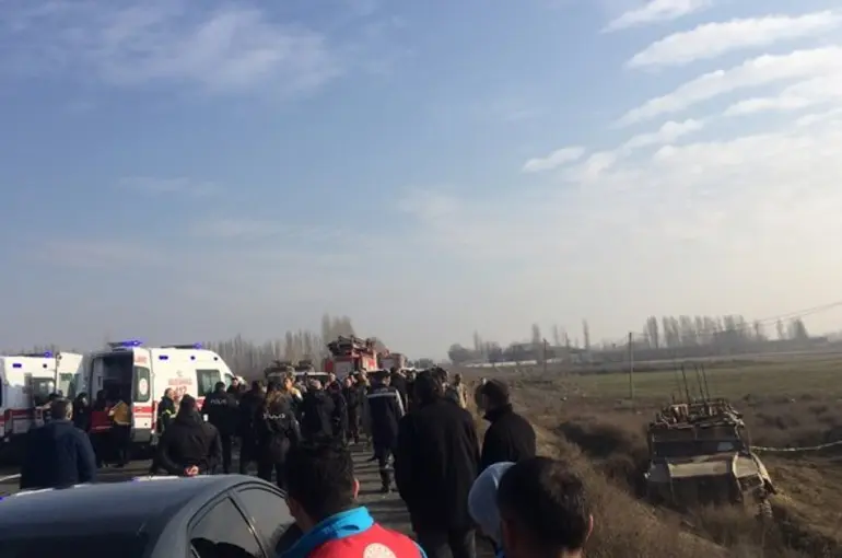 Iğdır’da askeri araç kaza yaptı: 12 asker yaralandı