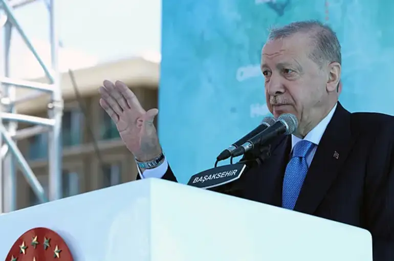 İstanbul'da Metro Hattı Hizmete Açıldı: Cumhurbaşkanı Erdoğan'dan Gündeme İlişkin Mesajlar