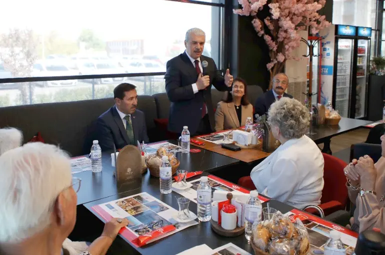 Karatay Alzheimer Merkezi’nde anlamlı buluşma