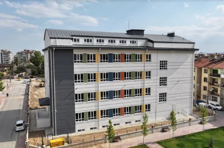  Karatay Belediyesi’nin Eğitim Yatırımları Konya’ya Değer Katıyor